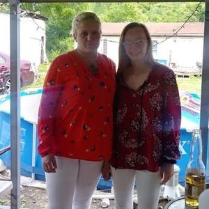 Meet your Posher, Alissa